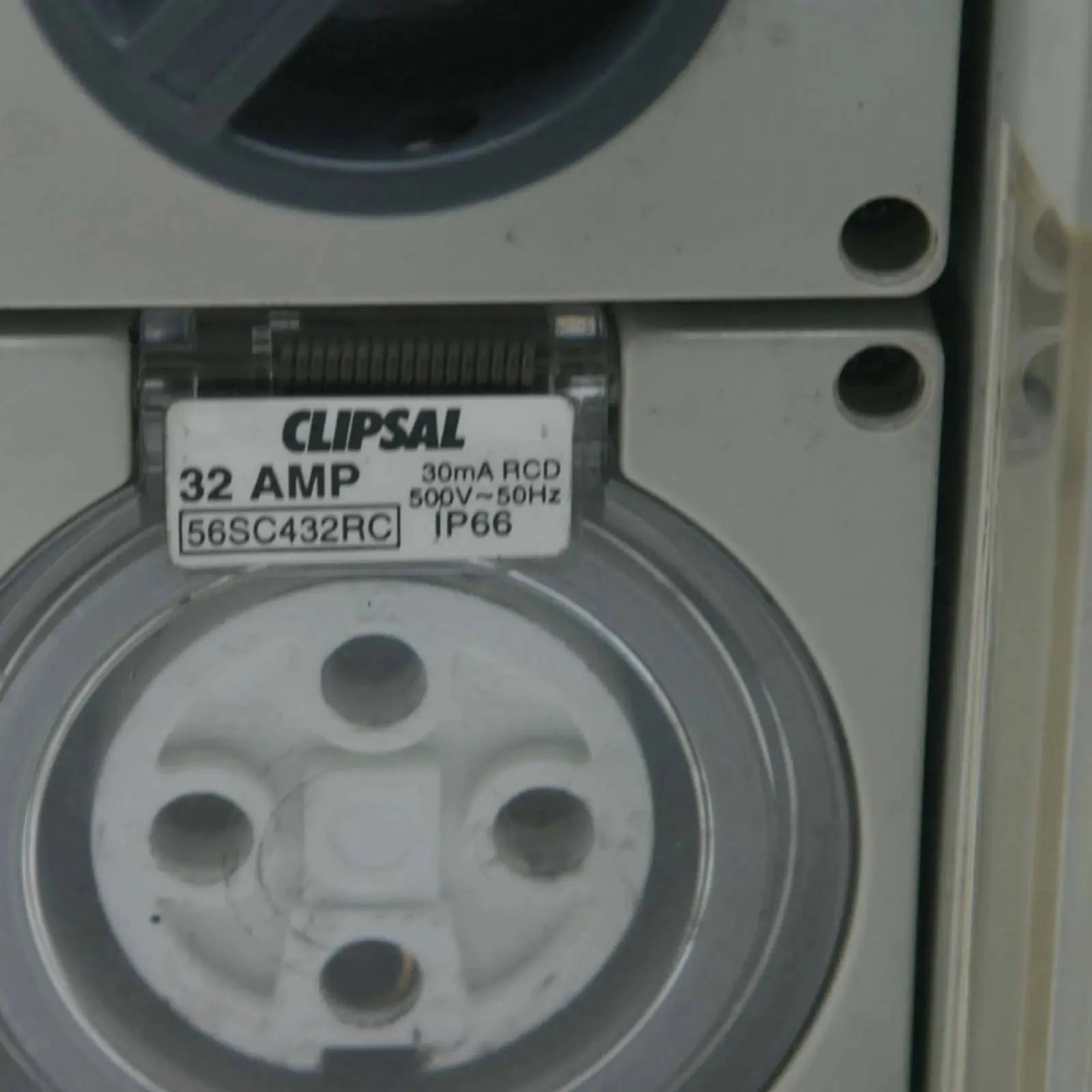 Clipsal-56SC432RC-5-Industrial-Electrical-Warehouse-Shop-Now