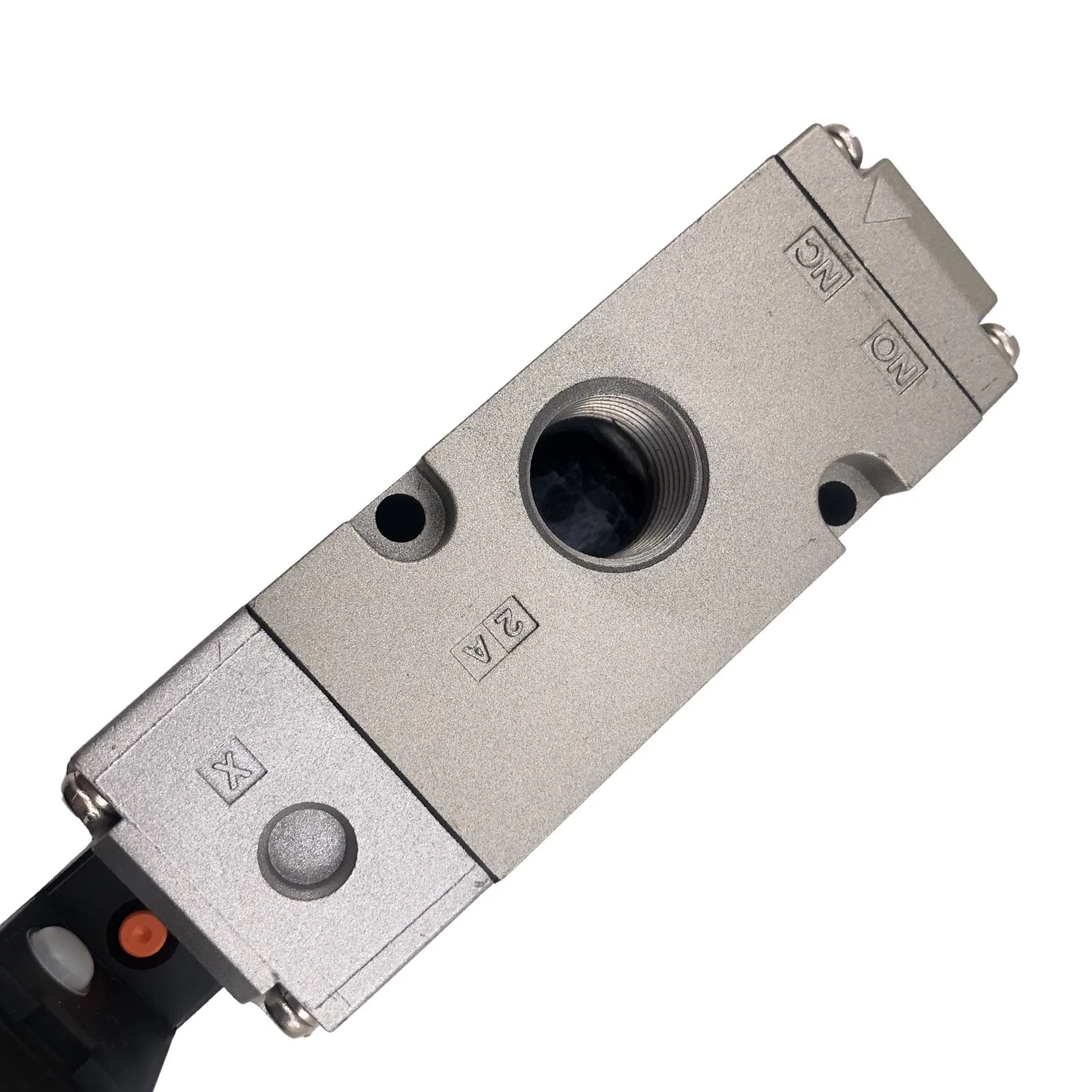 SMC Solenoid Valve 24VDC 1/4" NPT VP742-5DZ-04A