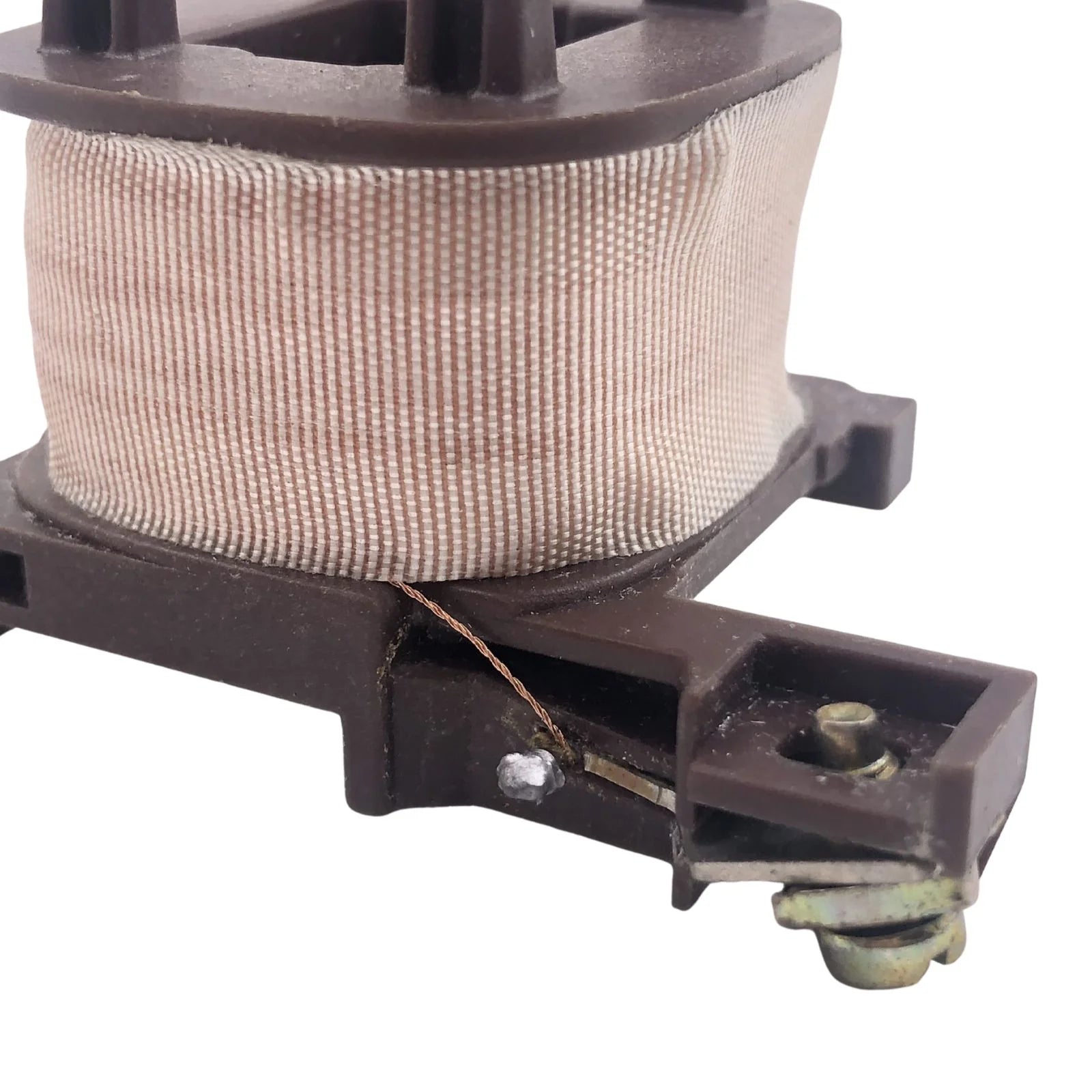 CLIPSAL-6CC32-38-415-E-Industrial-Electrical-Warehouse-Shop-Now