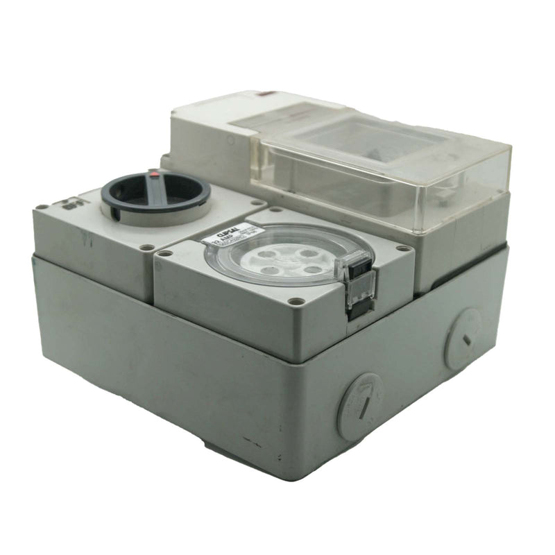 Clipsal RCD Protected Switched Socket Outlet 500V 32A 4 Pin Round 30mA RCD Protection Gray 56SC432RC