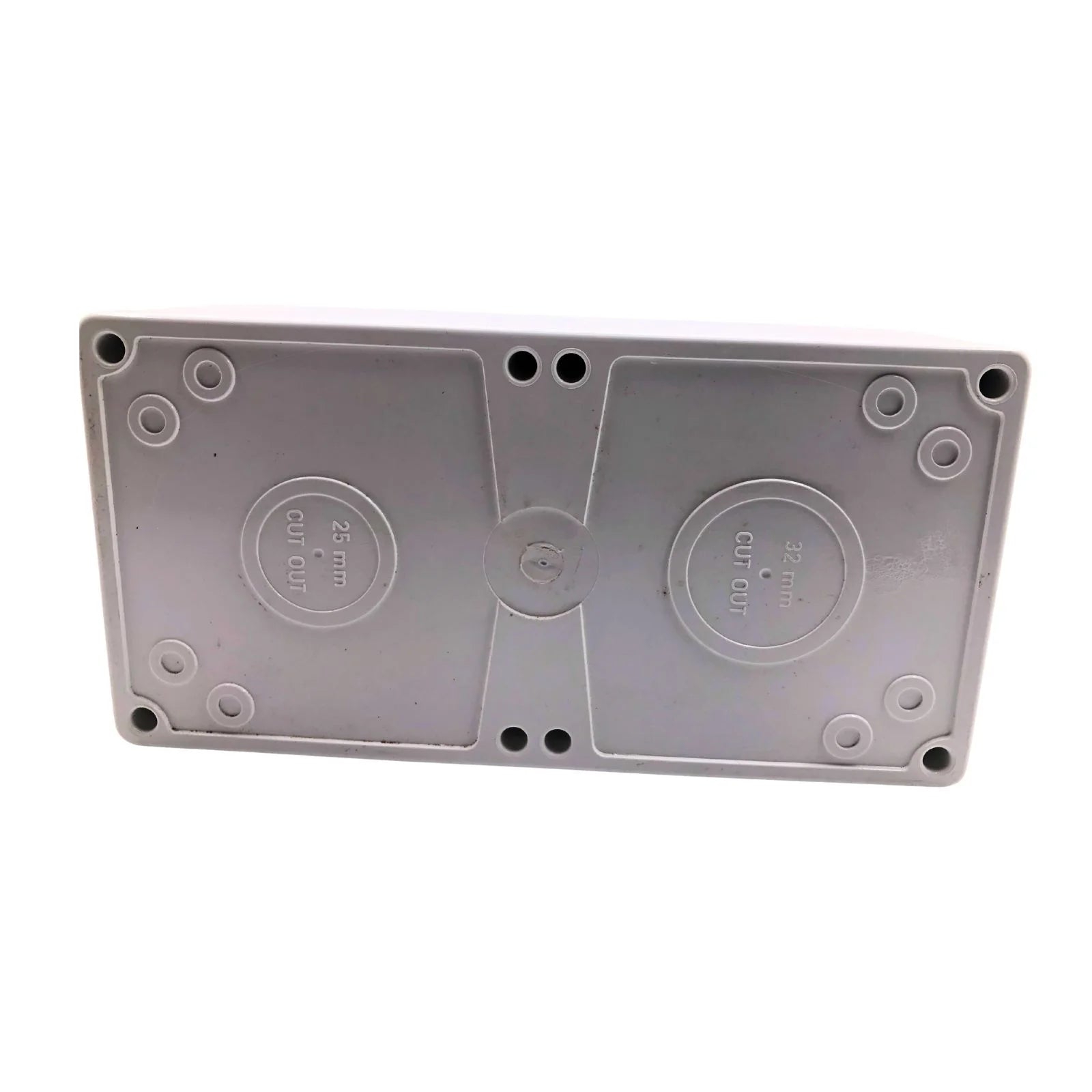 Clipsal Weatherproof ON/OFF Switched Socket Outlet 20A 5 Pins Round Grey 56C520