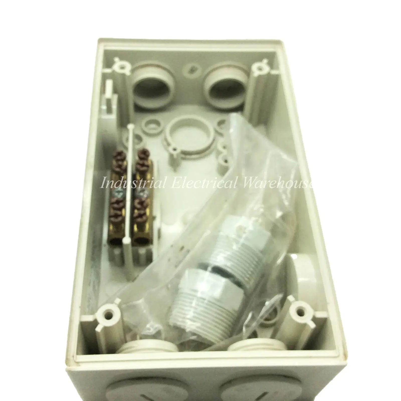 Clipsal-WHB320-B-Industrial-Electrical-Warehouse-Shop-Now