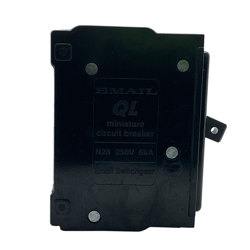 Email Quicklag Circuit Breaker 1-Pole 250V 8A N28