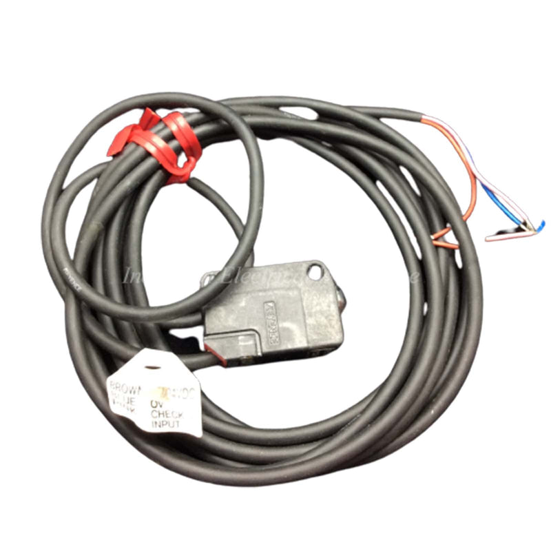 Keyence Photoelectric Sensor NPN12-24VDC Red LED PZ2-51T