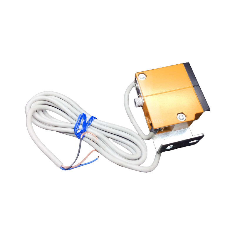 Omron Photoelectric Sensor 50-250mm PNP E3S-LS20XB4