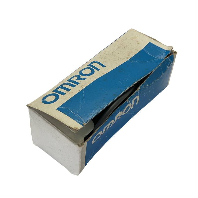 Omron Diffused Reflective Sensor 12 to 24VDC E3V3-D82-M3J