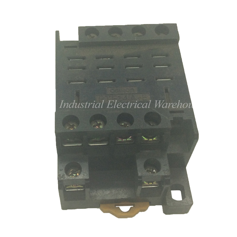 Omron Relay Socket 4P 10A 250VAC PTF14A-E