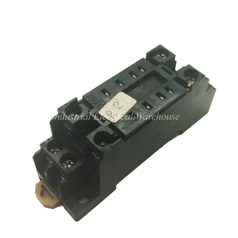 Omron Relay Socket 7A 250Vac 8 Blade Socket PYF08A-E