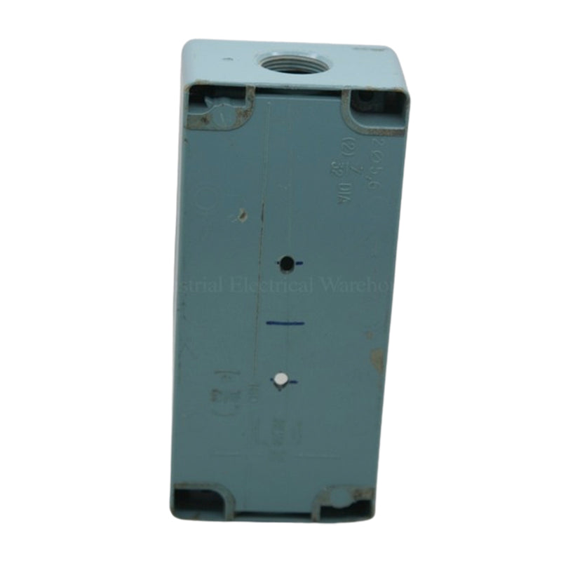 Schneider Electric / Telemecanique Push Button Enclosure 4-Hole 22mm XAPM3504H29