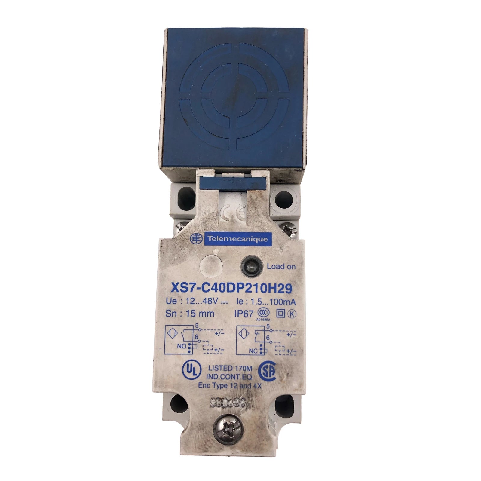 Schneider-Telemecanique-XS7-C40DP210H29_4a1d6c22-c405-4e3a-bea8-759ff581987c-Industrial-Electrical-Warehouse-Shop-Now