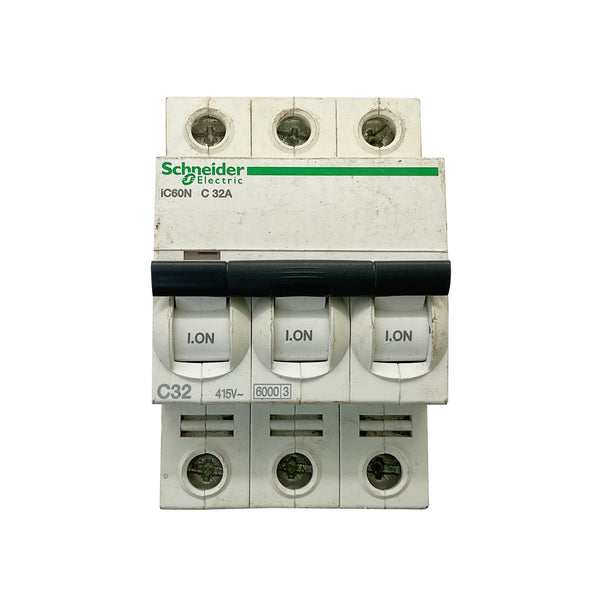 Schneider Electric / Telemecanique Miniature Circuit Breaker 415V 32A A9F44332