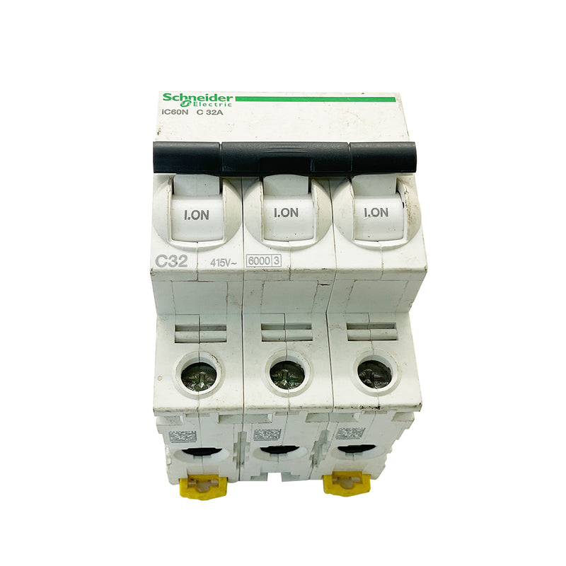 Schneider Electric / Telemecanique Miniature Circuit Breaker 415V 32A A9F44332