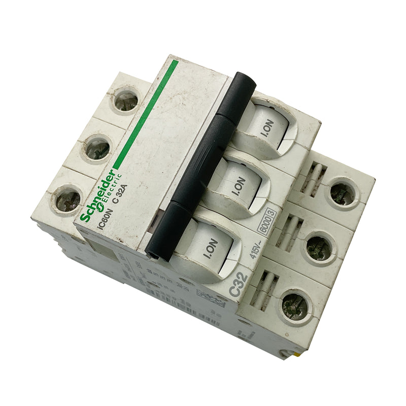 Schneider Electric / Telemecanique Miniature Circuit Breaker 415V 32A A9F44332